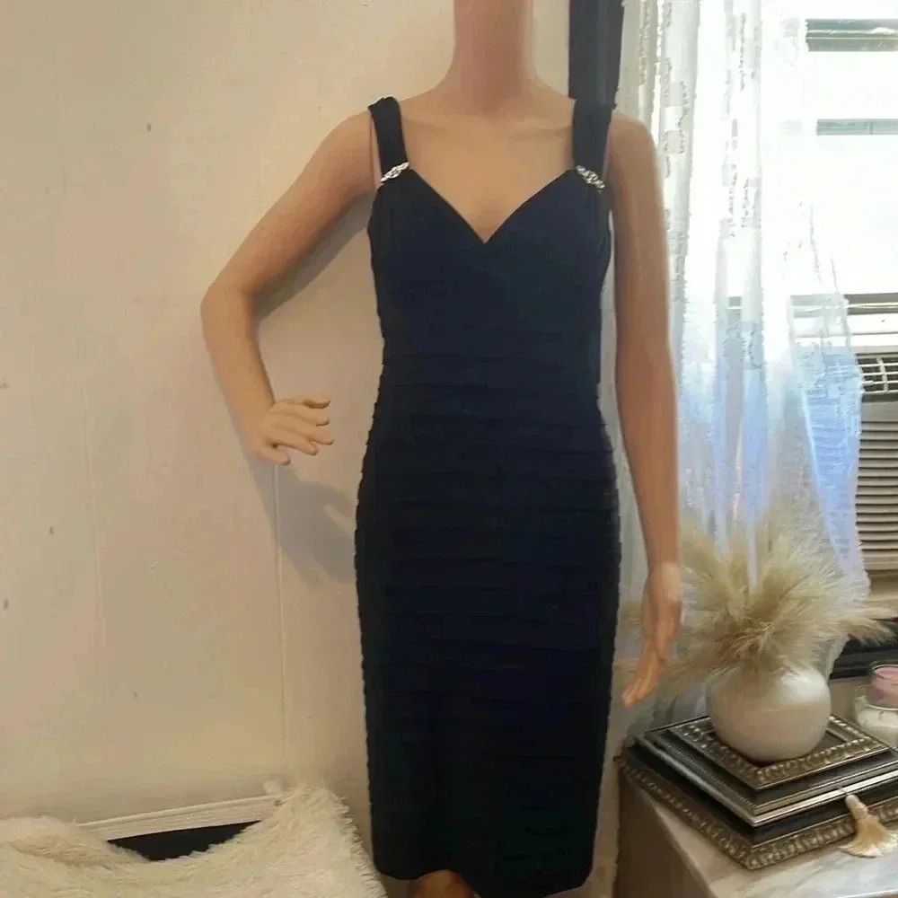 Scape midi dress black